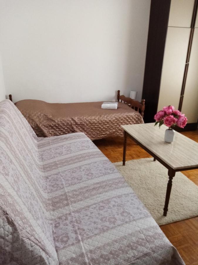 Apartmani Nikola Weißenburg Exterior foto