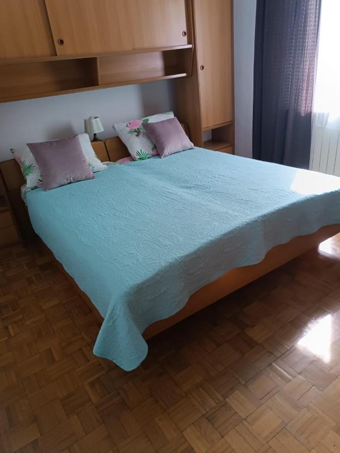 Apartmani Nikola Weißenburg Exterior foto